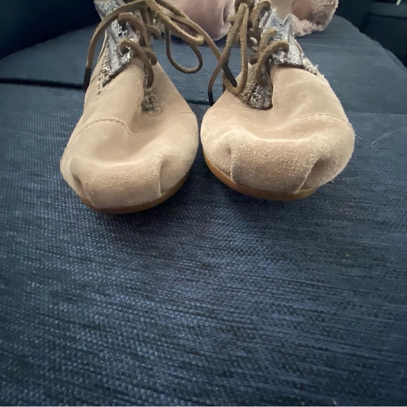 Toms Tan Lace Up Aztec Boots 7.5 Nearly New - Picture 4 of 7